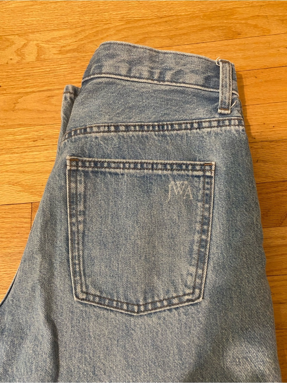 Jeans - Picture 4 of 5